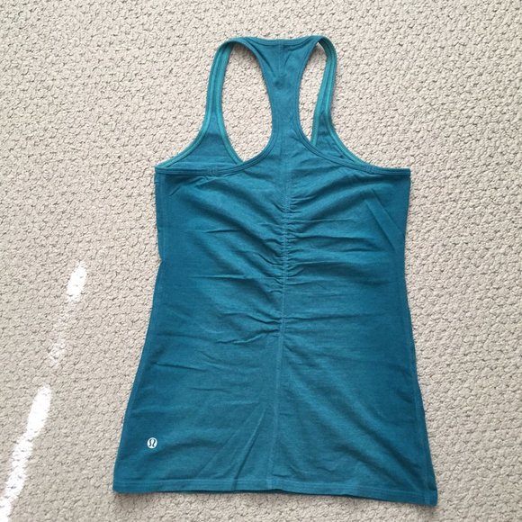 Lululemon Gather Tank Cotton - Picture 2 of 4
